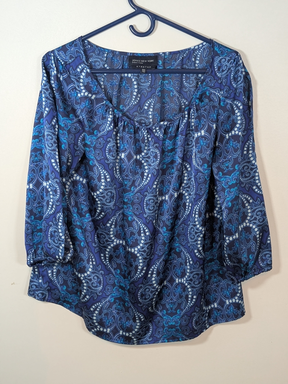 Jones New York Women's Blue Paisley Blouse
